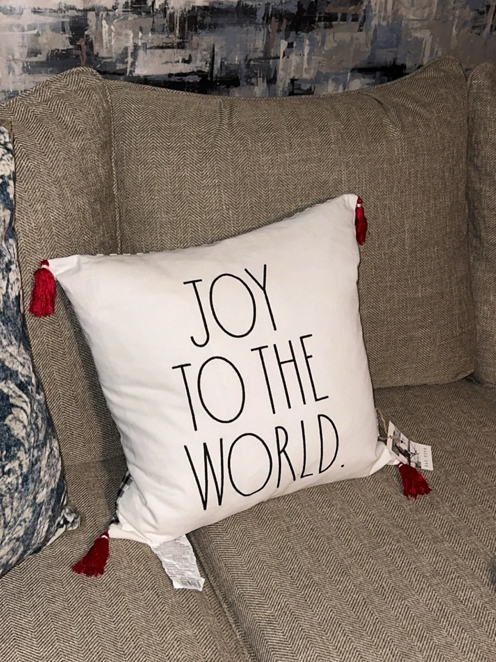 NWT RAE DUNN HTF 20X20 DECORATIVE THROW PILLOW JOY TO THE WORLD CHRISTMAS HOLIDA